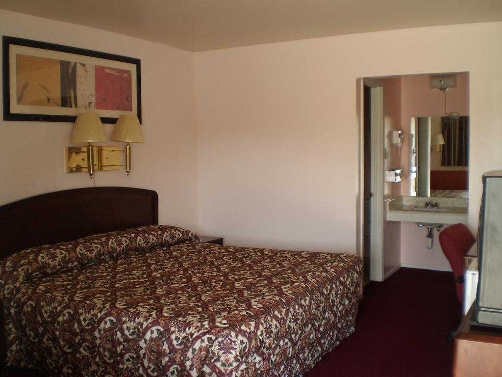 American Inn Colorado City Eksteriør bilde